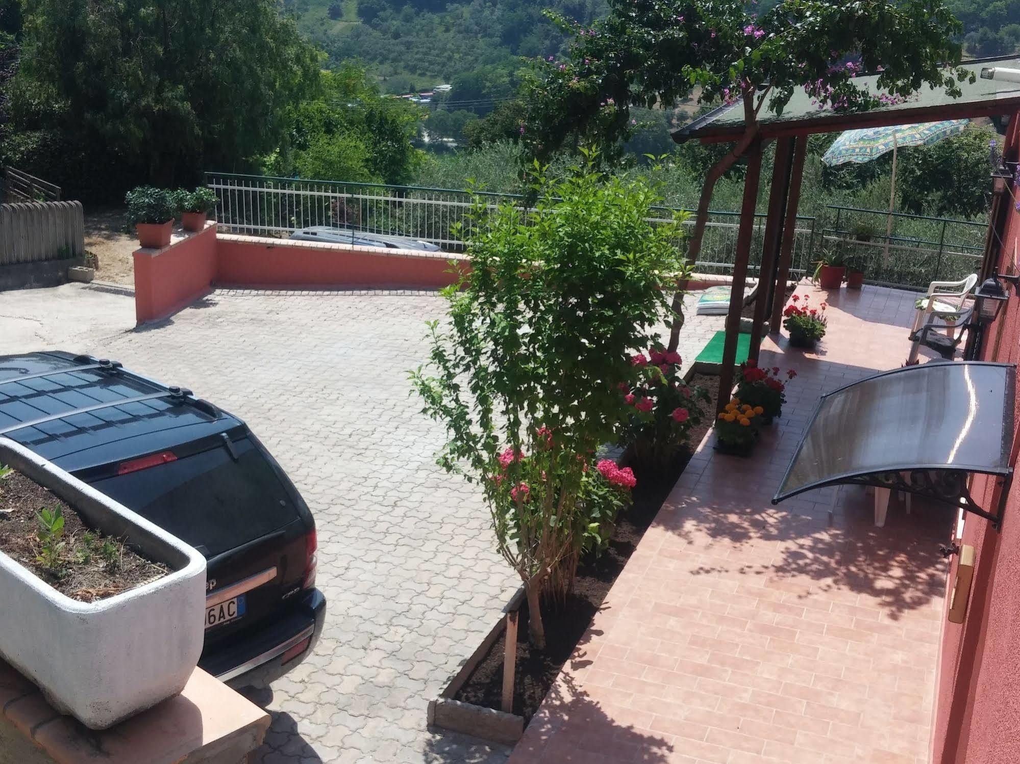B&B Santa Lucia Silvi Paese Extérieur photo
