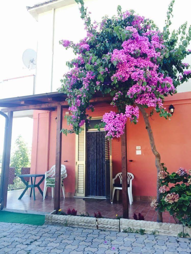 B&B Santa Lucia Silvi Paese Extérieur photo