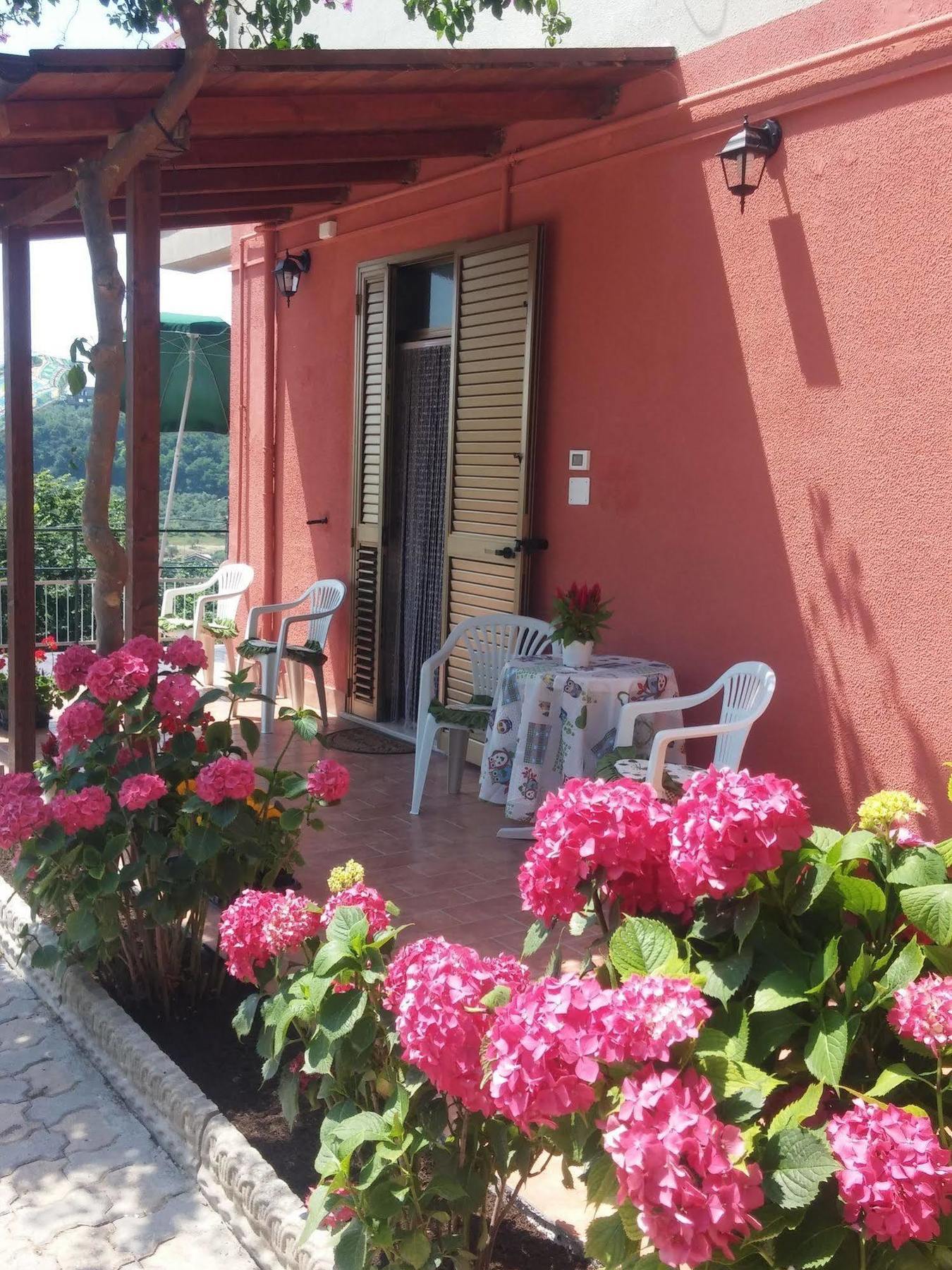 B&B Santa Lucia Silvi Paese Extérieur photo