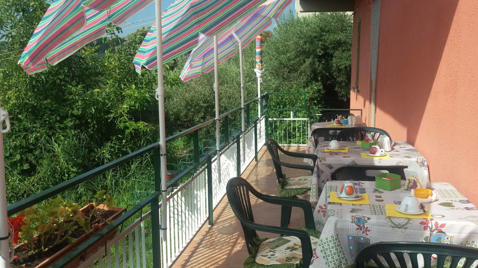 B&B Santa Lucia Silvi Paese Extérieur photo